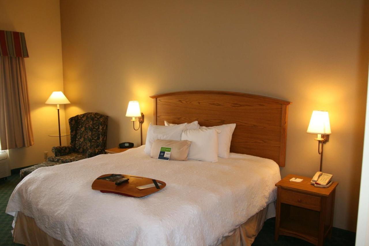 Hotel Hampton 3*